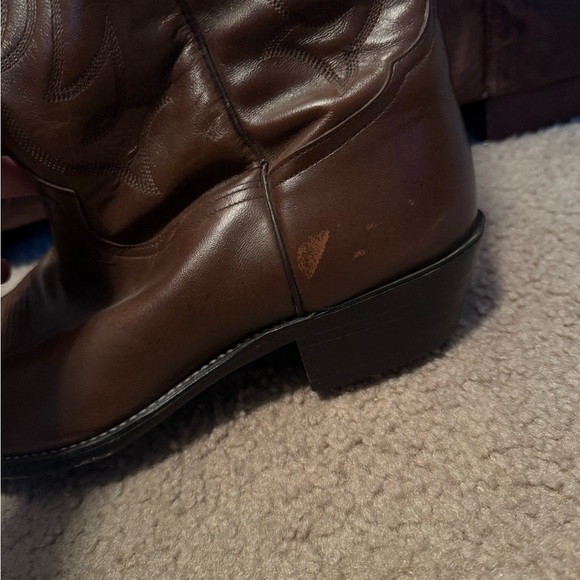 Tony Lama cowboy boots 🤠 - Picture 4 of 9